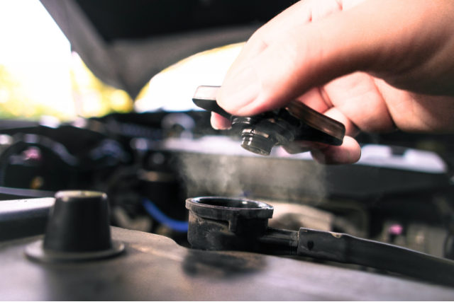 Reparar radiador de vehículo Reparar radiador de vehículo